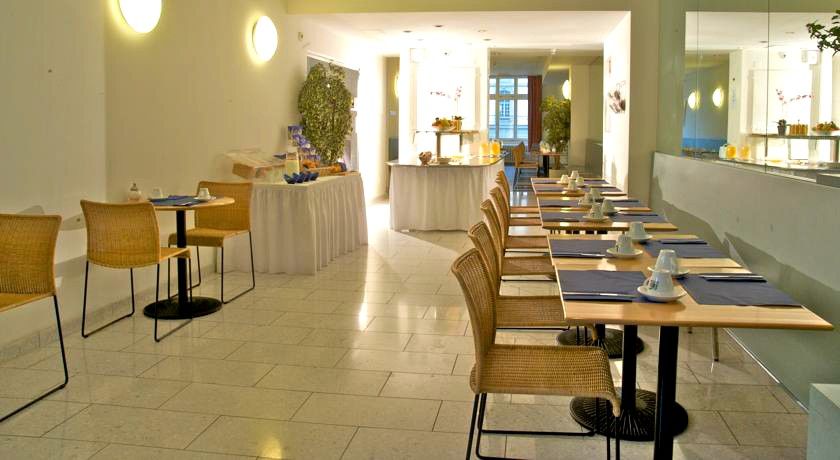 Am Bahnhof 3* Berna